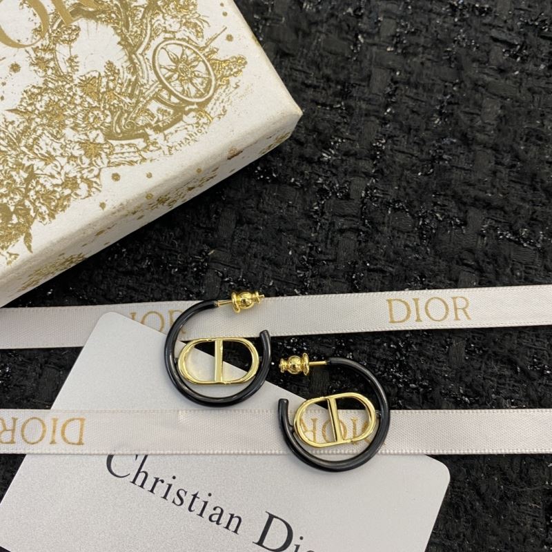chr1st1an D10r earrings